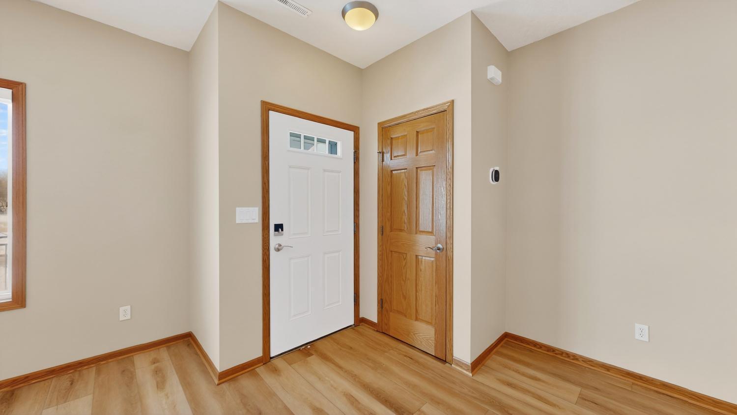 5018 Harvest Lake Drive Northwest Rochester, MN 55901 - Photo 3 of 60