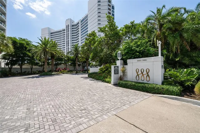 $1,399,000 | 888 Boulevard Of The Arts, Unit 605, Sarasota, FL 34236