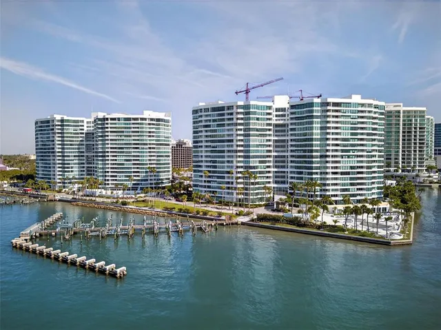 $1,399,000 | 888 Boulevard Of The Arts, Unit 605, Sarasota, FL 34236