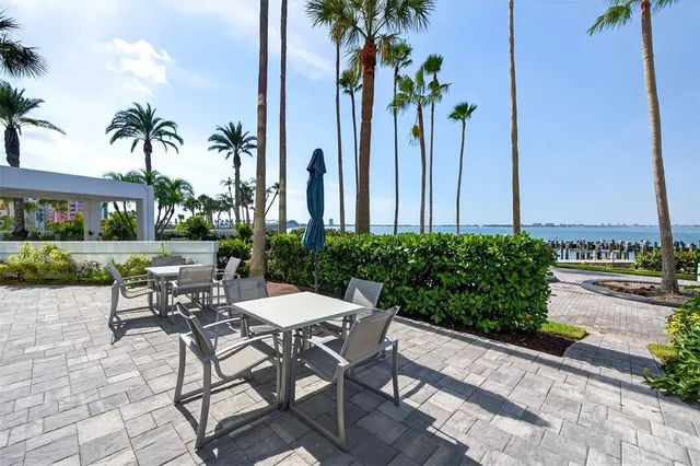 $1,399,000 | 888 Boulevard Of The Arts, Unit 605, Sarasota, FL 34236