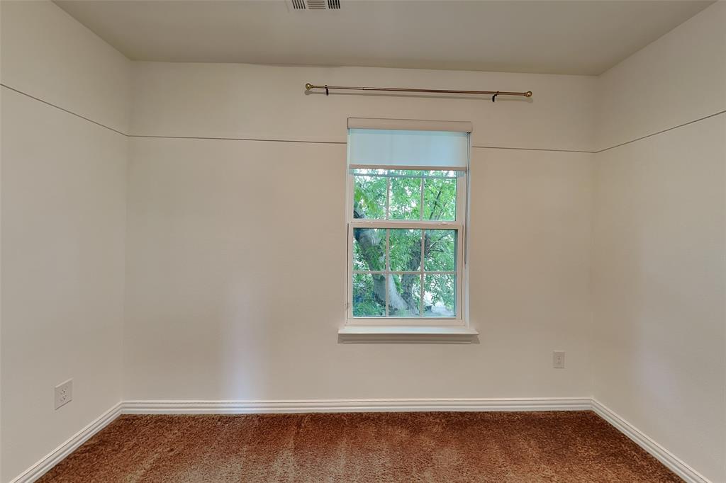 3321 Rutz Street Dallas, TX 75212 - Photo 10 of 16