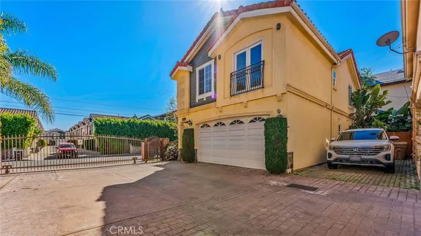 $4,500 | 13769-13969 Cordary Avenue, Hawthorne, CA 90250