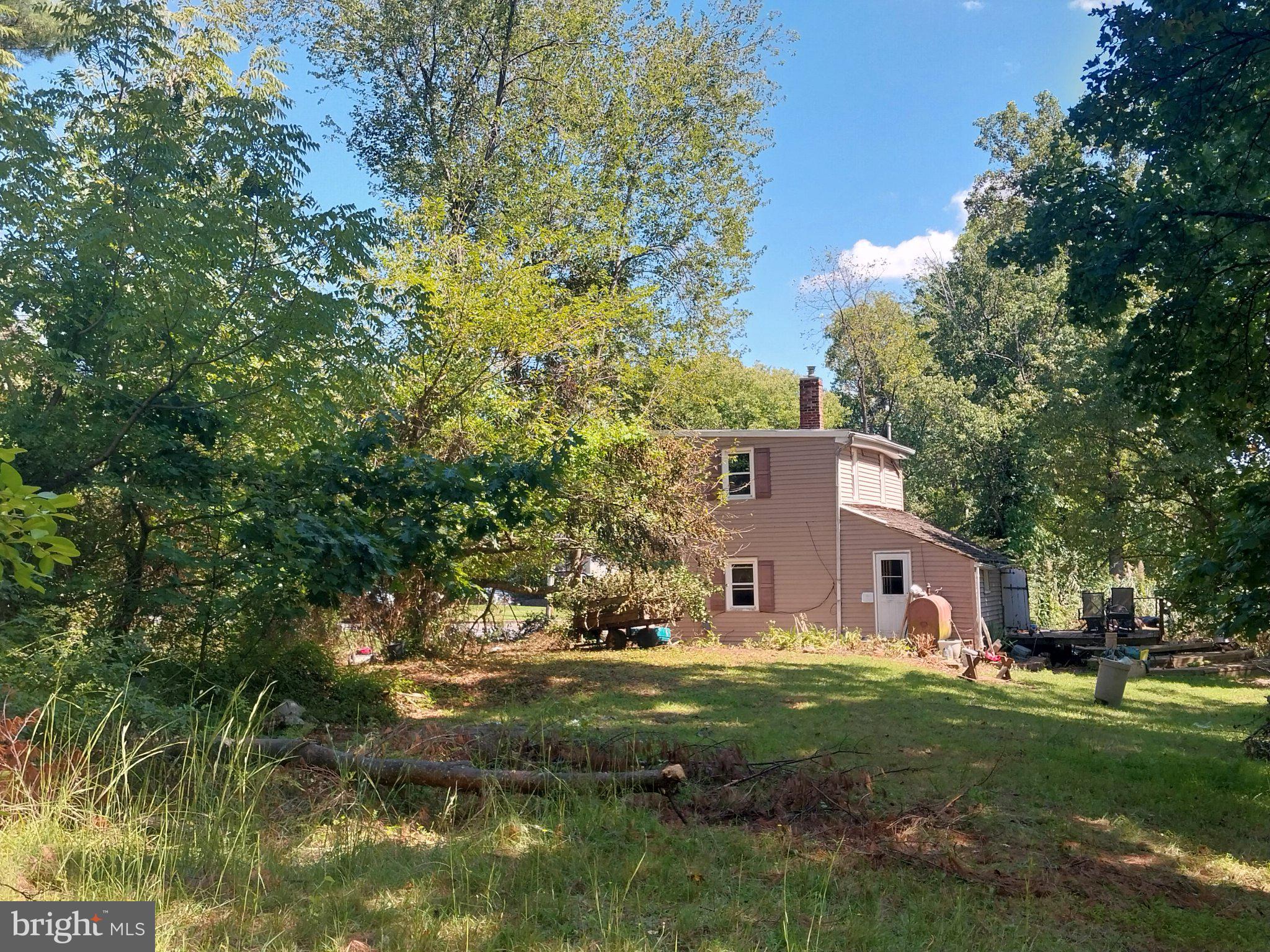 16 Springfield Road Wrightstown, NJ 08562 - Photo 2 of 4 Gallery Image 2