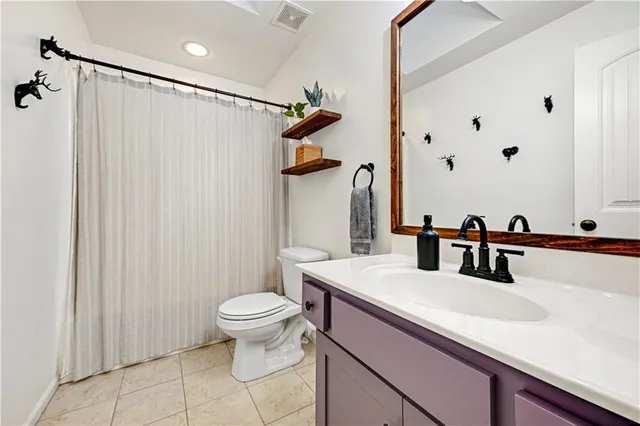 $450,000 | 345 Cates Court, Liberty, MO 64068