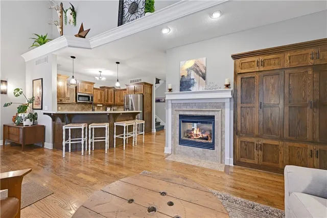 $450,000 | 345 Cates Court, Liberty, MO 64068