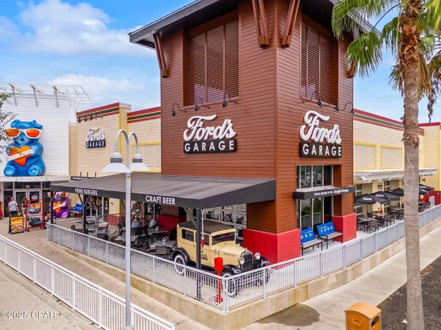 $389,000 | 4736 Bigleaf Lane, Panama City, FL 32408