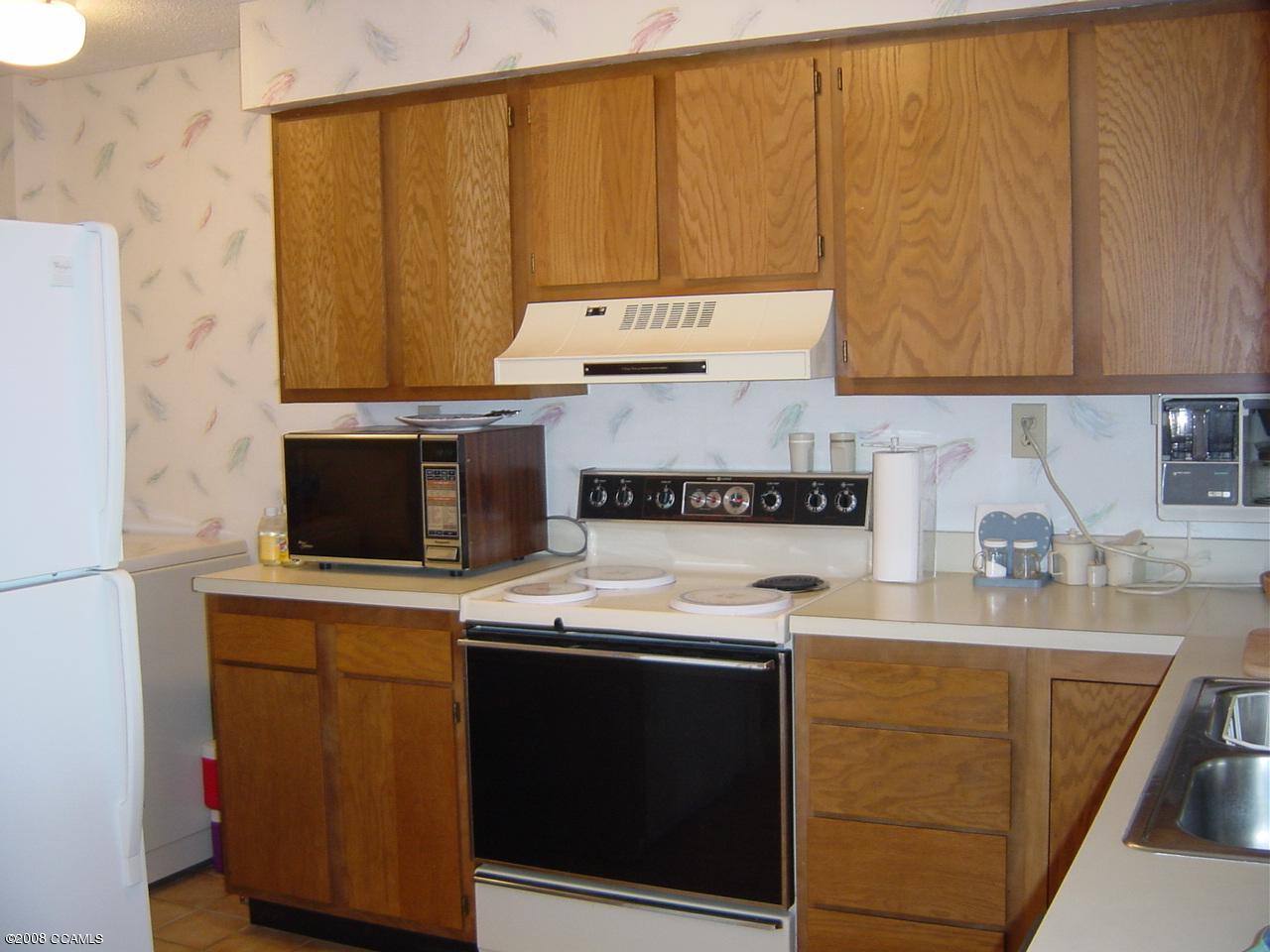 1505 Salter Path Road, Unit 221 Indian Beach, NC 28512 - Photo 3 of 13 Kitchen