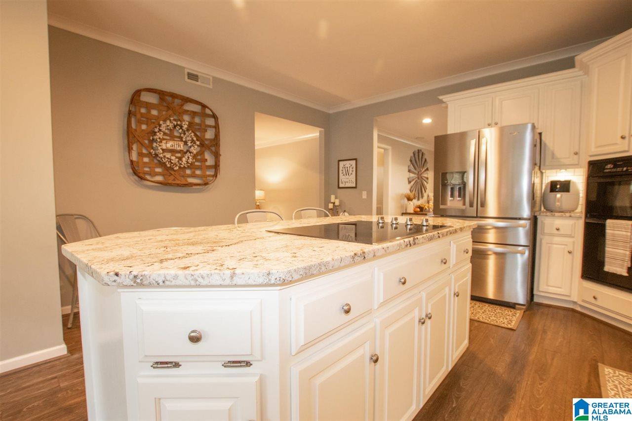 950 George Crowe Road Odenville, AL 35120 - Photo 10 of 47