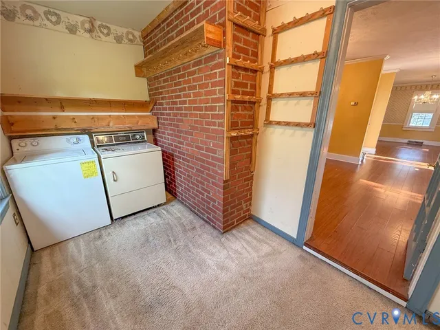a view of a storage & utility room