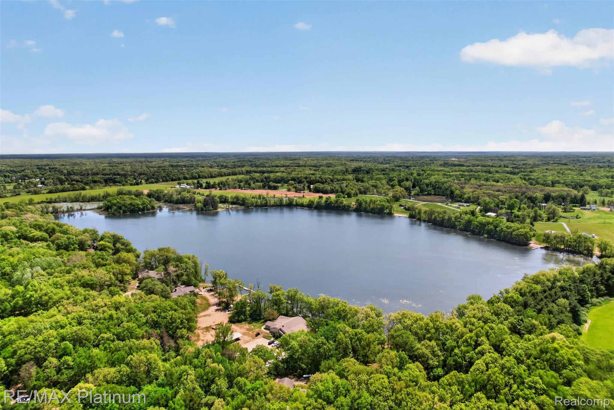 5060 Yax Pointe Drive Howell, MI 48843 - Photo 58 of 61 DJI_0312.jpg