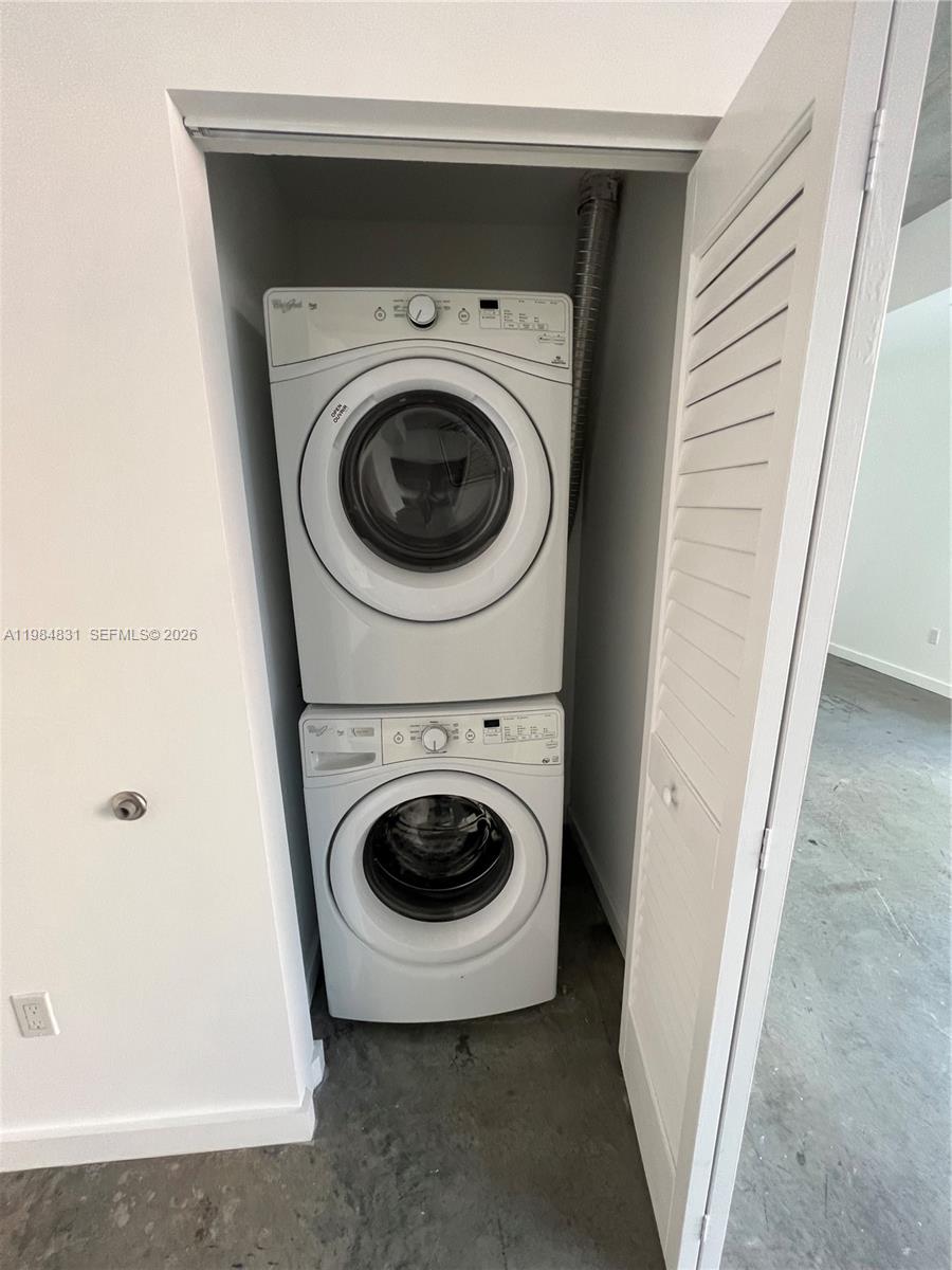 151 Southeast 1st Street, Unit 706 Miami, FL 33131 - Photo 20 of 20