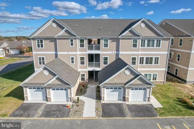 $295,900 | 4902 Pebble Lane, Unit E, Milford, DE 19963