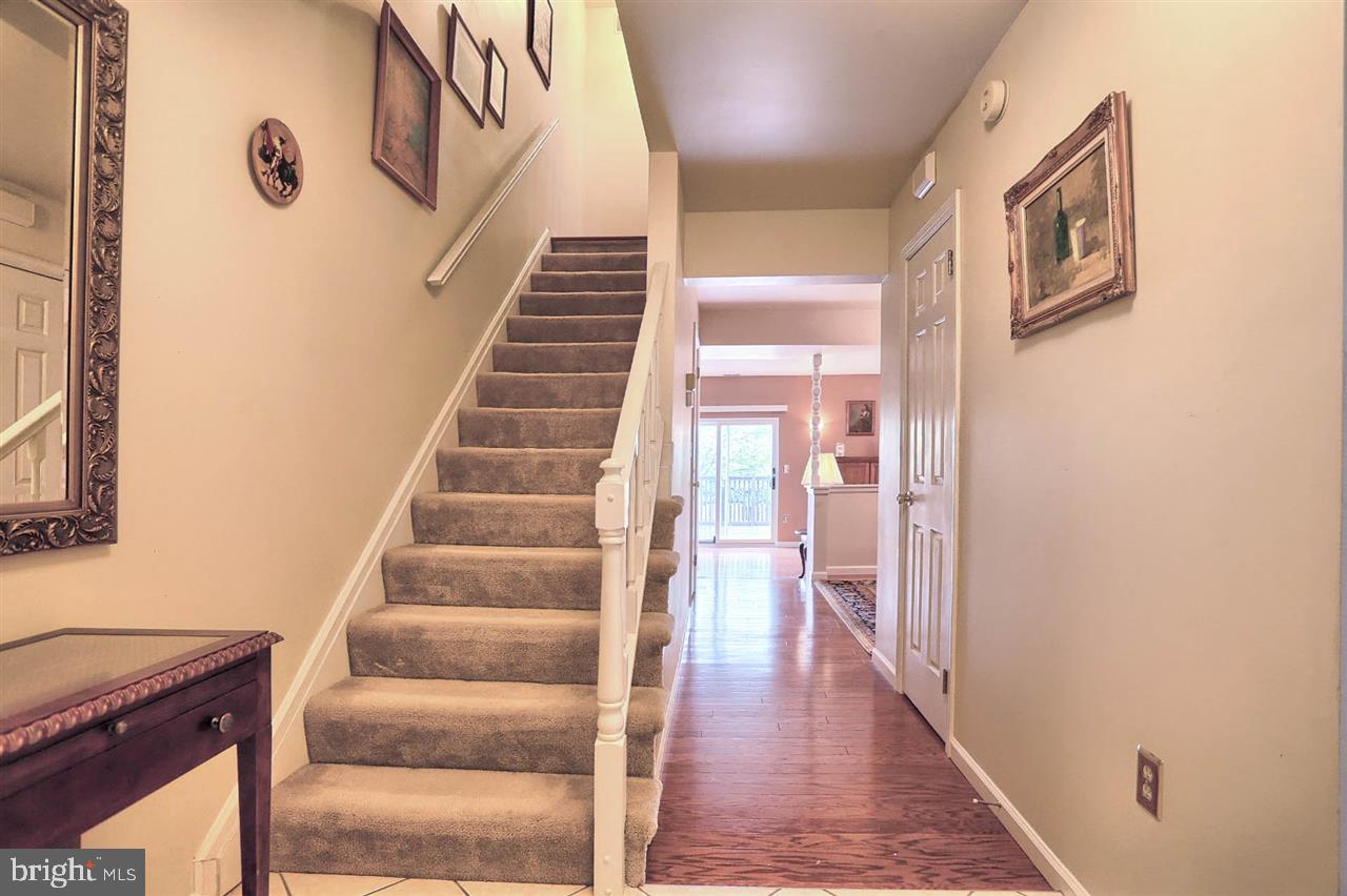 5437 Pond Road Harrisburg, PA 17111 - Photo 15 of 25 Gallery Image 15