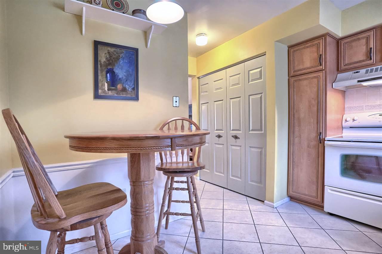 5437 Pond Road Harrisburg, PA 17111 - Photo 5 of 25 Gallery Image 5