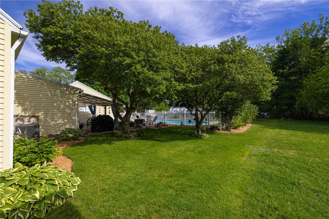 401 Hinchey Road Gates, NY 14624 - Photo 33 of 34