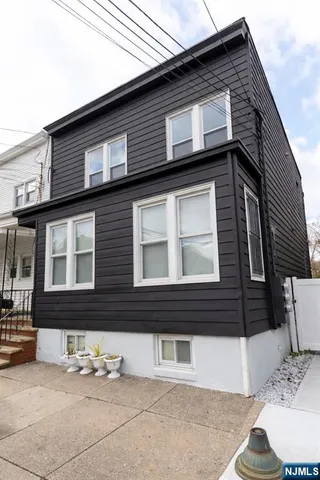 $599,999 | 586 North 11th Street, Newark, NJ 07107