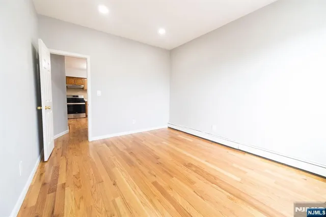 $599,999 | 586 North 11th Street, Newark, NJ 07107