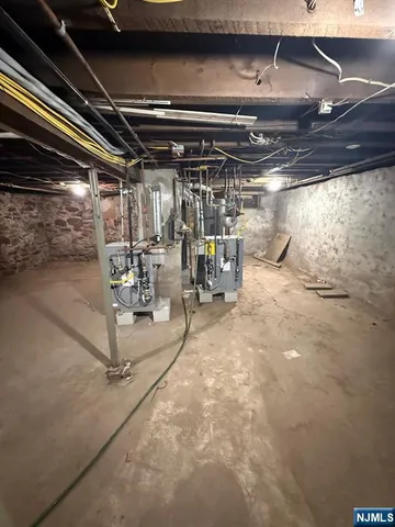 $599,999 | 586 North 11th Street, Newark, NJ 07107