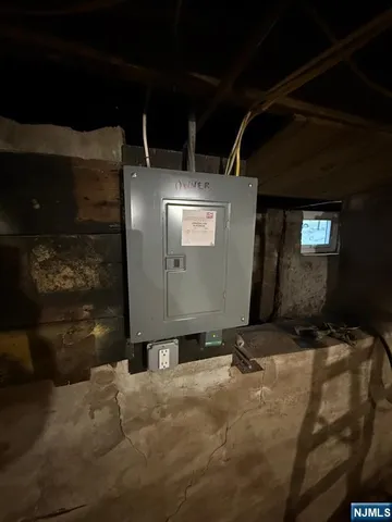 $599,999 | 586 North 11th Street, Newark, NJ 07107