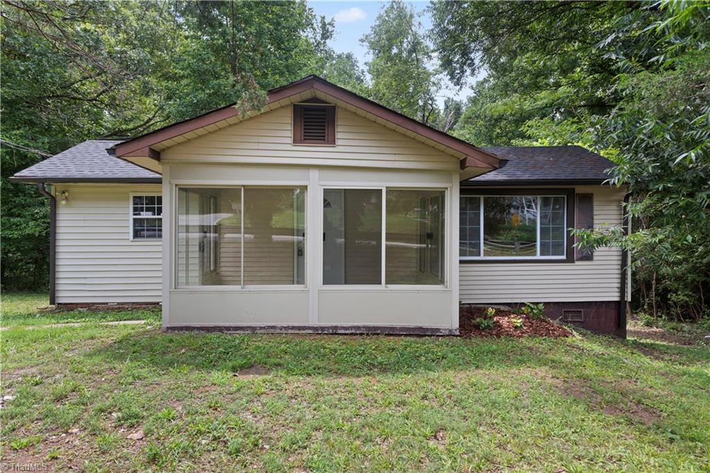 1107-1111 Hickory Chapel Road High Point, NC 27260 - Photo 1 of 18 Gallery Image 1
