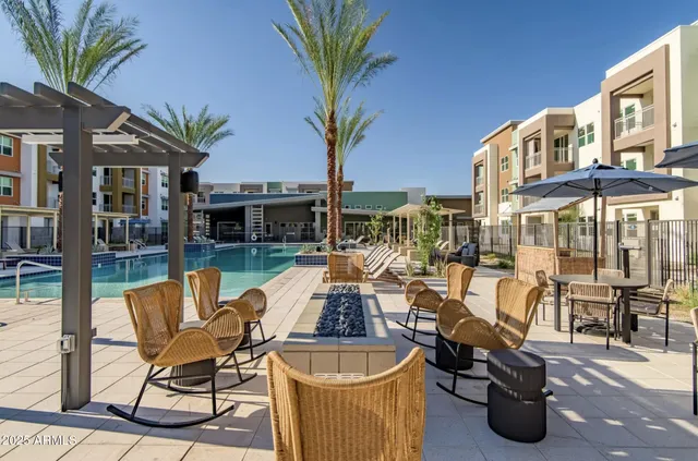 $1,415 | 17445 West Lower Buckeye Road, Unit A1, Goodyear, AZ 85338