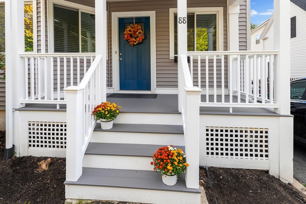 88 Park Road Lynn, MA 01904 - Photo 3 of 28 Gallery Image 3