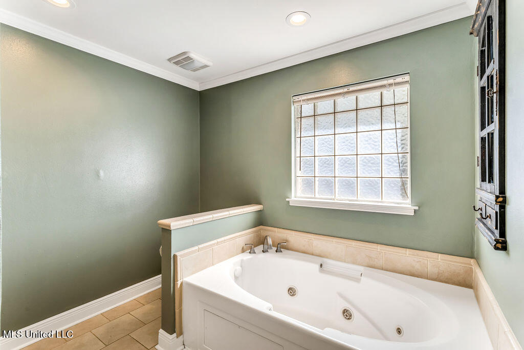 8890 Dana Road Biloxi, MS 39532 - Photo 25 of 70 8890DanaRd-28