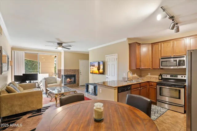$2,500 | 7009 East Acoma Drive, Unit 2071, Scottsdale, AZ 85254