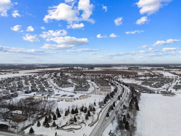 $259,900 | 6700 Linden Trail, Unit C, Wonder Lake, IL 60097