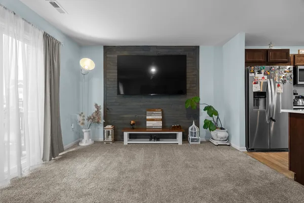 $259,900 | 6700 Linden Trail, Unit C, Wonder Lake, IL 60097