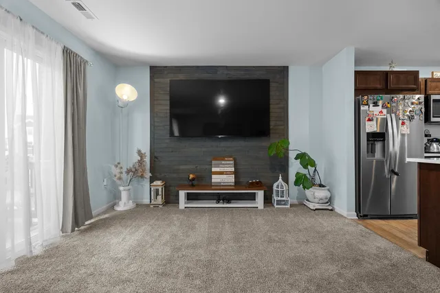 $264,900 | 6700 Linden Trail, Unit C, Wonder Lake, IL 60097