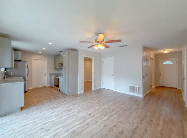 $1,995 | 3235 Springdale Drive, Tallahassee, FL 32312