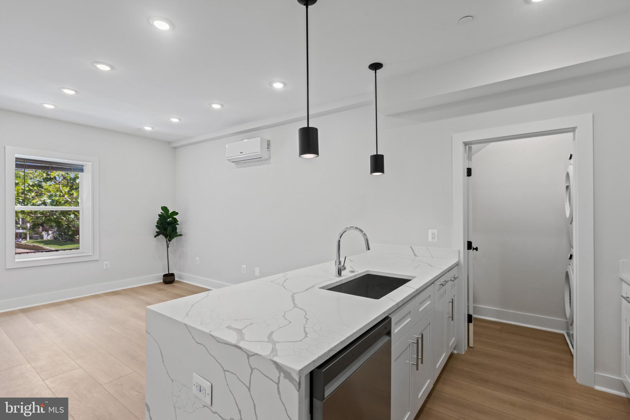 2236 40th Street Northwest, Unit 4 Washington, DC 20007 - Photo 9 of 38 Pendulum lighting