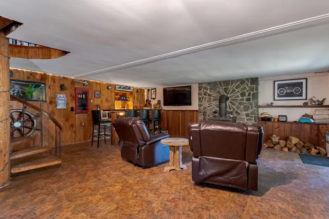 $679,000 | 13 Dulcies Point Road, Kingston, NH 03848