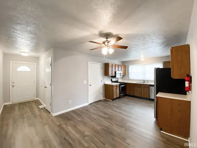 $1,800 | 1409 South Palmer Avenue, Bloomington, IN 47401