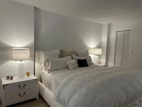$3,100 | 1865 South Ocean Drive, Unit 14N, Hallandale Beach, FL 33009