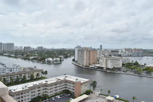 $3,100 | 1865 South Ocean Drive, Unit 14N, Hallandale Beach, FL 33009