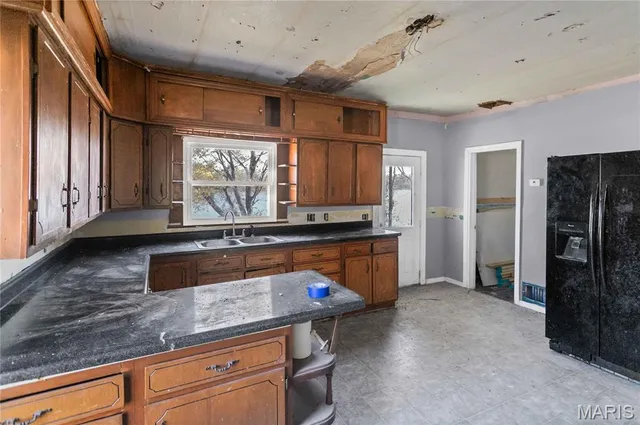 $48,000 | 307 North Park Street, Hardin, IL 62047