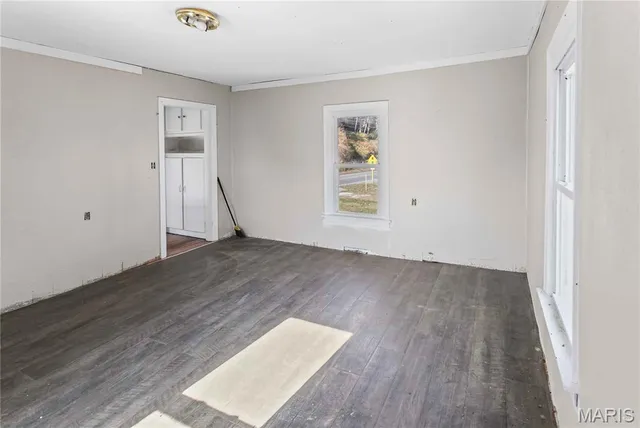 $48,000 | 307 North Park Street, Hardin, IL 62047