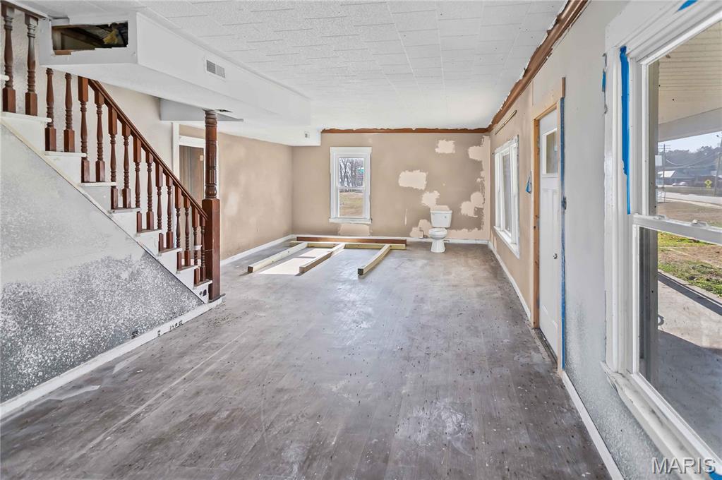 307 North Park Street Hardin, IL 62047 - Photo 7 of 35