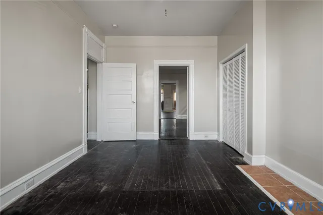 wooden floor in an empty room