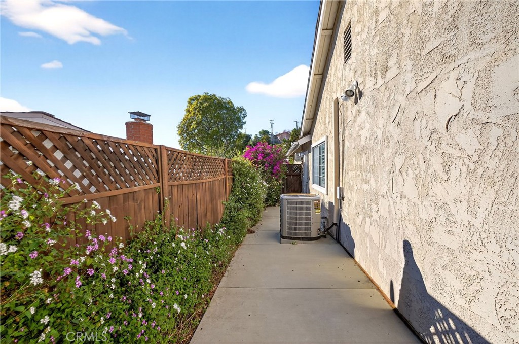 1252 Tamarack Avenue Brea, CA 92821 - Photo 37 of 54