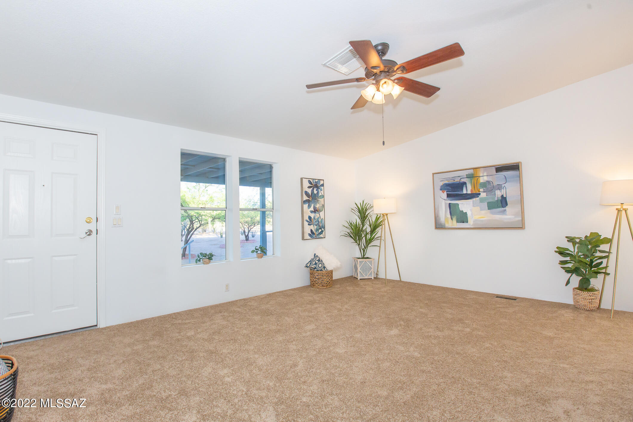 7445 North Gemstone Road Tucson, AZ 85743 - Photo 13 of 49 Gallery Image 13