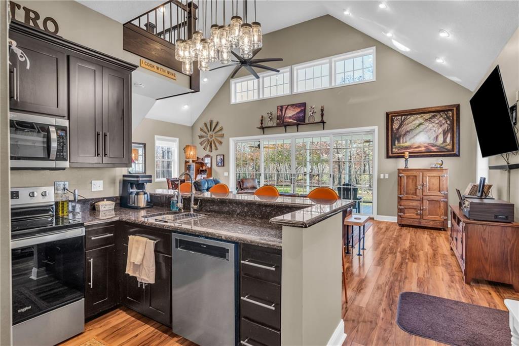 26644 Magnolia Lane Clinton, MO 64735 - Photo 17 of 89