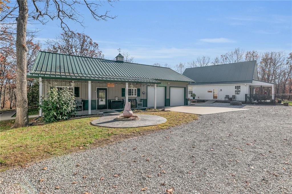 26644 Magnolia Lane Clinton, MO 64735 - Photo 2 of 89