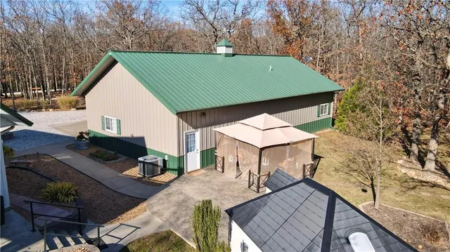 $540,000 | 26644 Magnolia Lane, Clinton, MO 64735