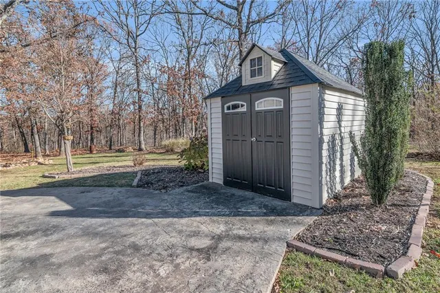 $540,000 | 26644 Magnolia Lane, Clinton, MO 64735