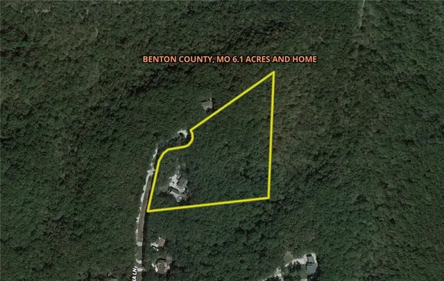 $540,000 | 26644 Magnolia Lane, Clinton, MO 64735