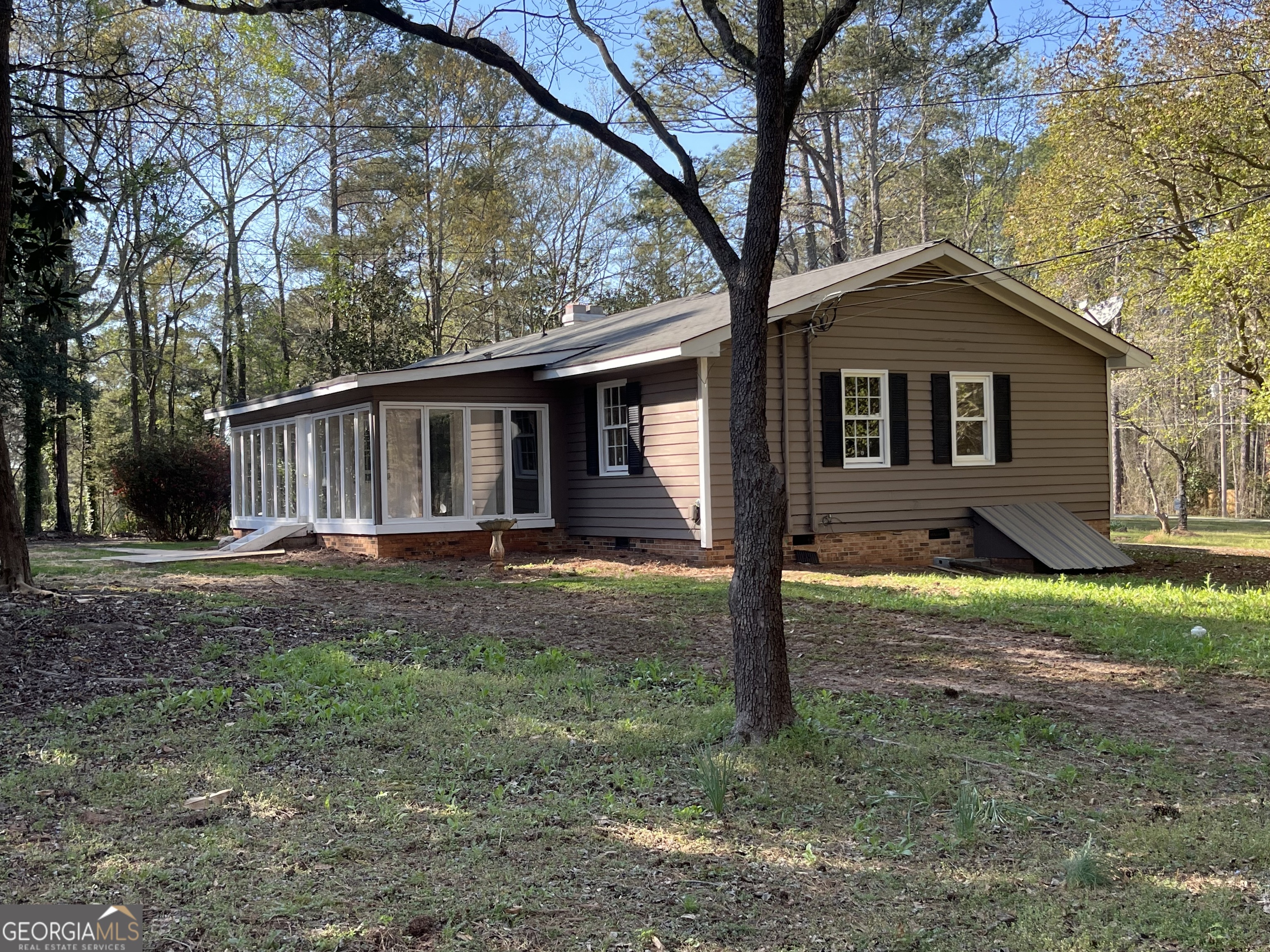 233 George Coggin Road Newnan, GA 30265 - Photo 4 of 22