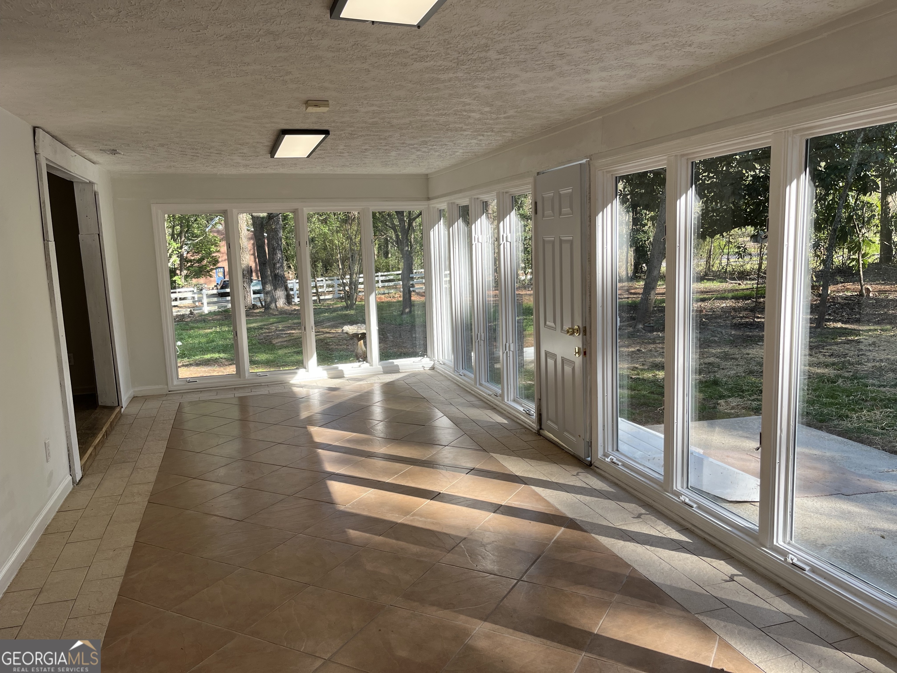 233 George Coggin Road Newnan, GA 30265 - Photo 10 of 22